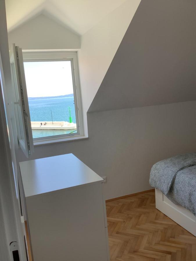 Portside Apartment Kastela Ngoại thất bức ảnh