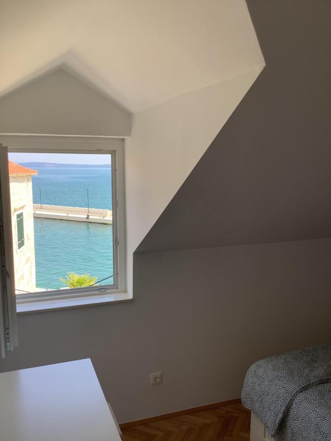 Portside Apartment Kastela Ngoại thất bức ảnh